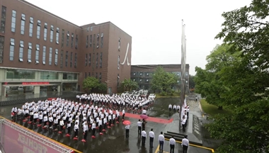 我(wo)眼中(zhong)的(de)鐵騎力(li)士